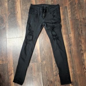 Juniors Size 2 Black skinny jeans